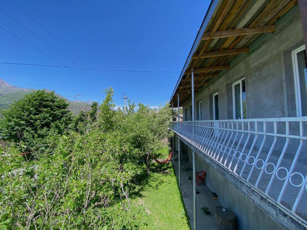 Geo Inn Kazbegi Bagian luar foto